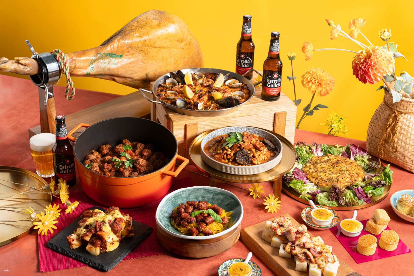 Lantau Island｜Regal Skycity Hotel｜Petra｜Mid-Autumn Festival - Photo 1 of 6